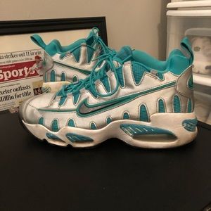 Nike Ken Griffey Jr. Teal and Silver Sneakers
